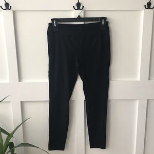 Athletic pants